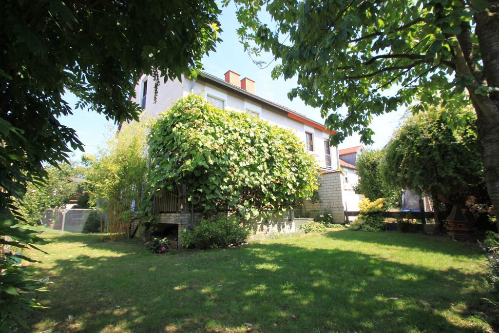 B&B Am See Koeln - Privatzimmer Экстерьер фото