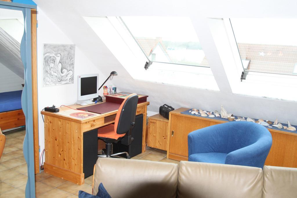 B&B Am See Koeln - Privatzimmer Экстерьер фото