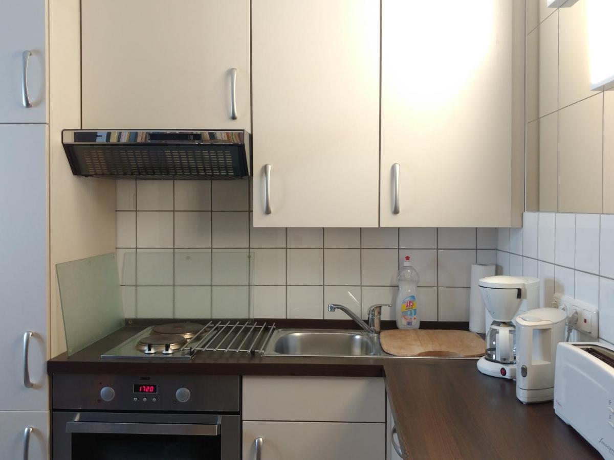 B&B Am See Koeln - Privatzimmer Экстерьер фото